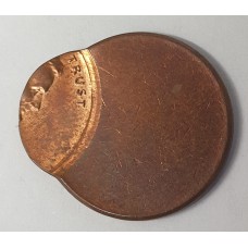 UNITED STATES OF AMERICA 2004 . ONE 1 DIME COIN . ERROR . ABOUT 80% OFF CENTRE MIS-STRIKE